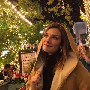 Meet your Posher, Emily